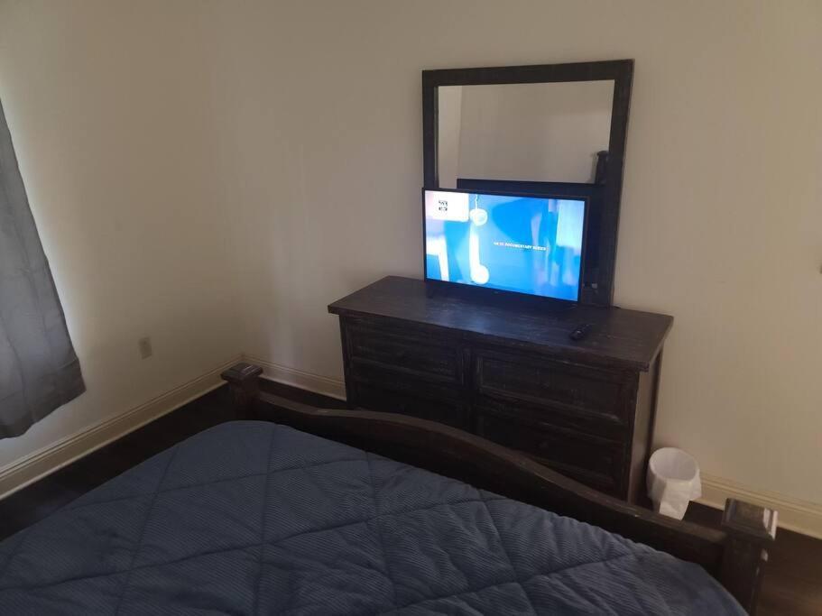 Chateau 10 Hammond Bagian luar foto